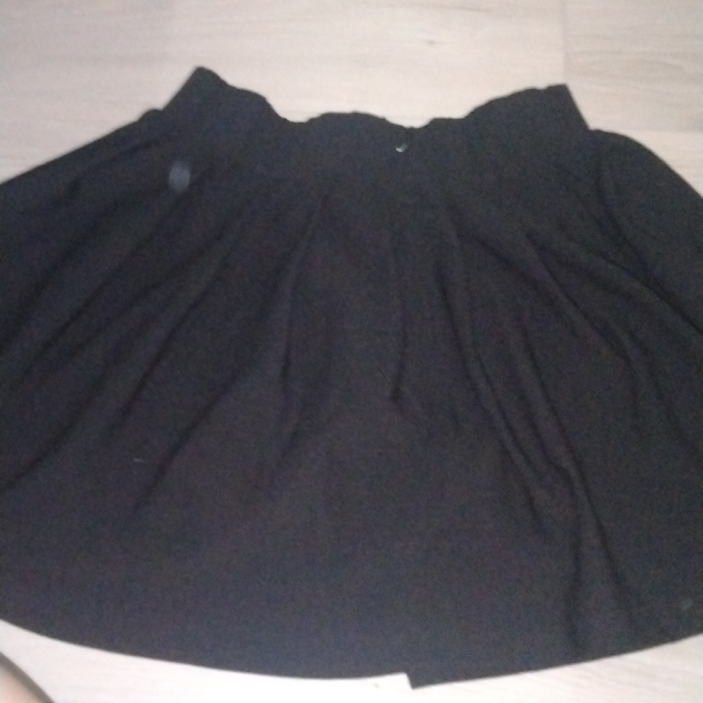 A woman's high waisted skirt